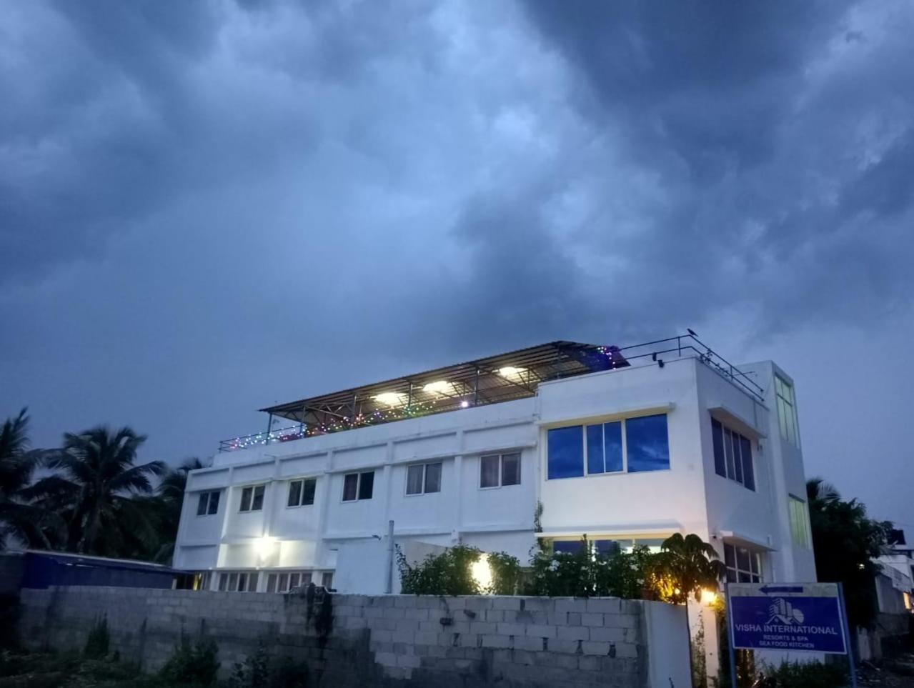 Visha Park International Hotel Tirupporur Exterior foto