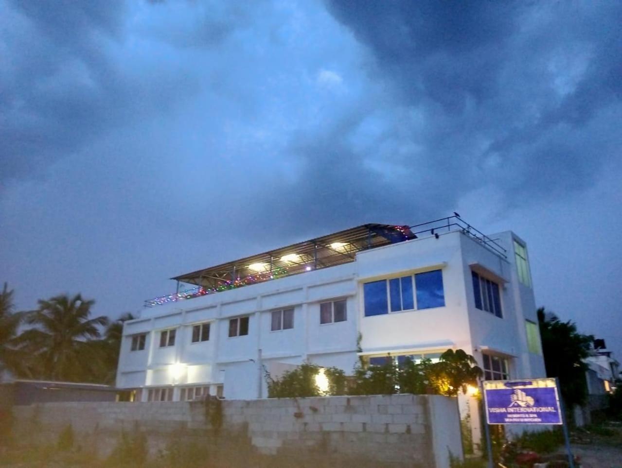 Visha Park International Hotel Tirupporur Exterior foto